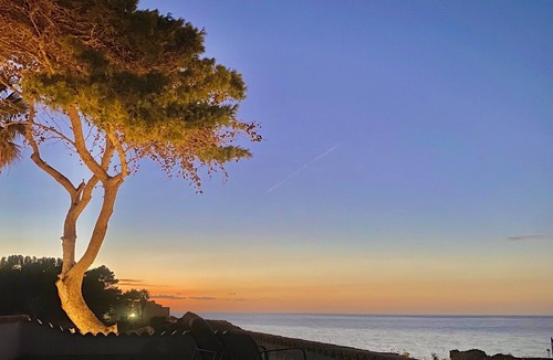 Erice Villa | Panoramic villa surrounded by greenery with private access to the sea