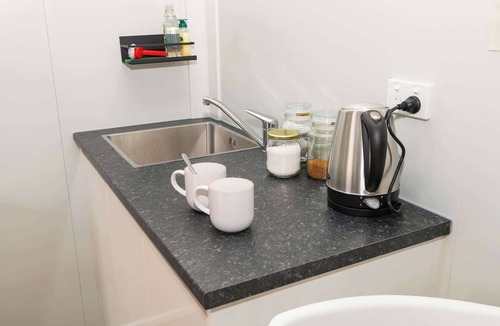 Lynmore Apartment | Ponga Magic Summary:
