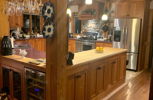 Cape Vincent Cabin | RUSTIC yet ELEGANT! TALL TIMBERS LODGE in the Thousand Islands