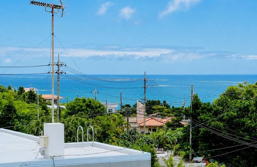 Tamagusuku-son House | Shokaen｜Private villa with Japanese-style garden overlooking the sea