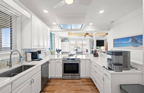 Port St. Joe House | Sleeps 20, 6BR, game room, & elevator