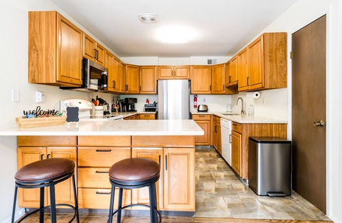 Lake Michigan Beach Condo | Spacious 4BR Retreat Private Beach Heated Outdoor Pool is OPEN Golf Cart
