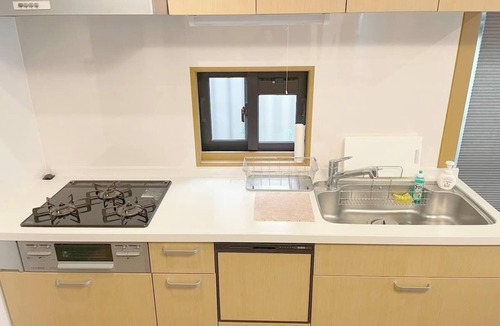 Okinawa Villa | Spacious 5-bedroom villa in beautiful Nanjo with AC and gym