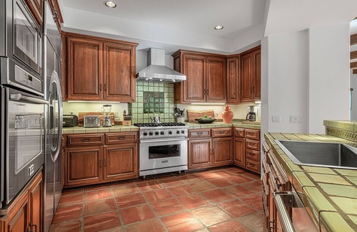 Palm Springs Villa | Summer Special at Gated Estate in the Movie Colony!