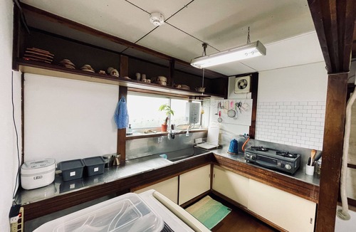 Beppu House | Traditional Beppu House, 5min walk from Beach, Bus, Train. Daily hot spring.