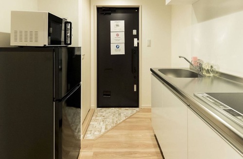 Chuo-ku Apartment | Trip Pod Takasago B