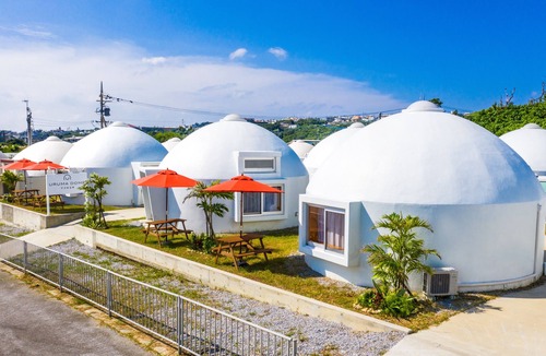 Katsurenheshikiya Apartment | Uruma Dome Okinawa Saturn7