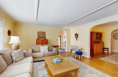 Union Pier House | Wine Down Cottage