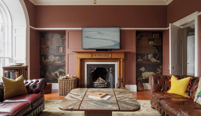 2 bedroom accommodation in Harewood, near Leeds