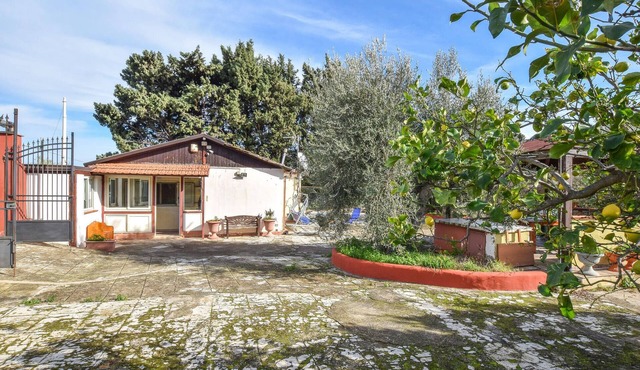2 bedroom awesome home in Altavilla Milicia