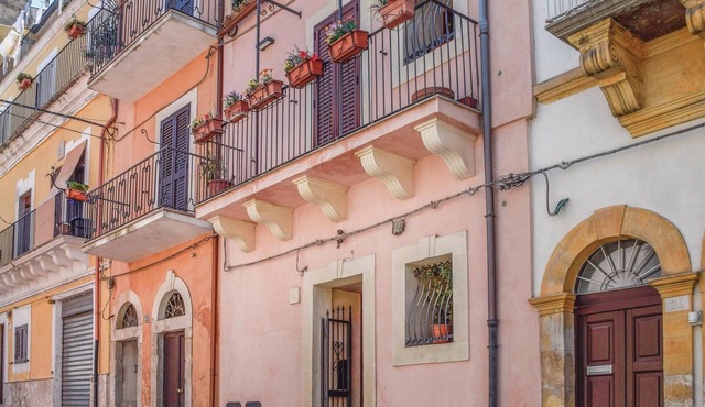 2 bedroom lovely home in Ragusa RG