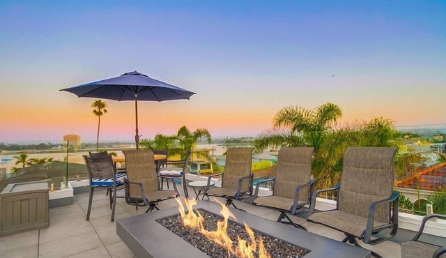 5 Outdoor Spaces * 3,000sf Interior * Water Views