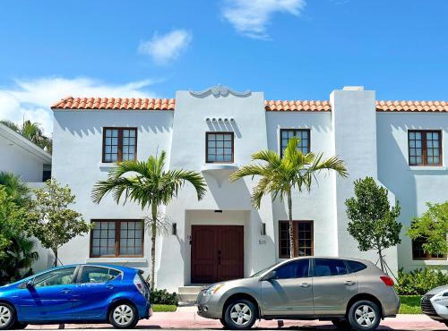 6 Bedroom Villa with Pool & Parking in Heart of South Beach Miami