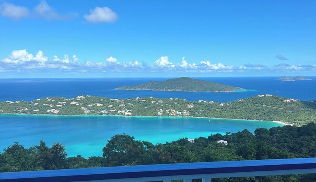 Adorable Efficiency Apt. with AC in beautiful St Thomas with spectacular views.
