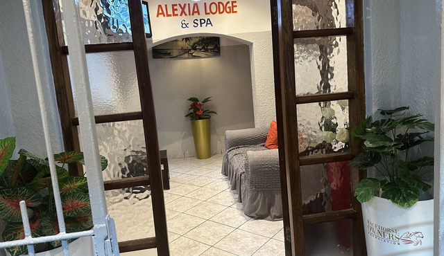 ALEXIA LODGE