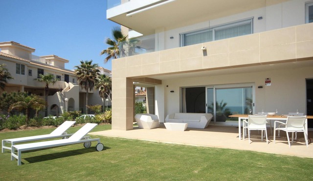 Amazing apartment in Estepona with heated swimming pool
