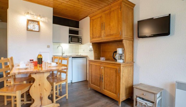 Asters 1215 Bâtiment B4 by Interhome