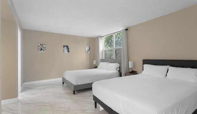 Bay Harbor Sunset Apt 2A