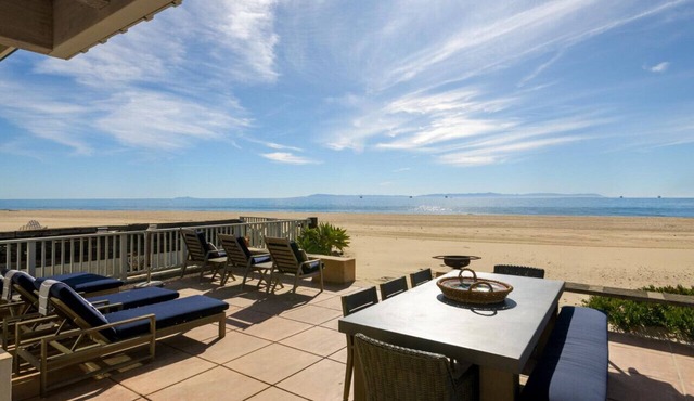 Beachfront Bliss in Beautiful Carpinteria