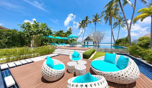 Beachfront Villa Baan Paradise