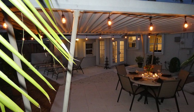 Beautiful ENTIRE HOME Near Wilton Manors, Las Olas Blvd & the Beach