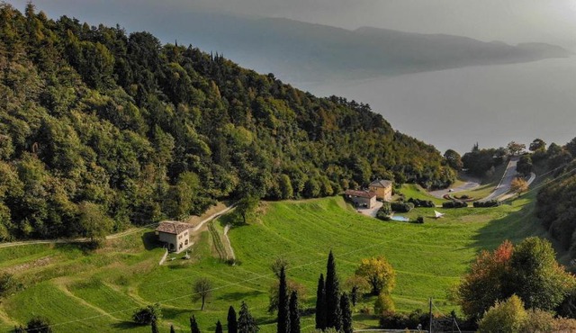 Borgo Paradiso