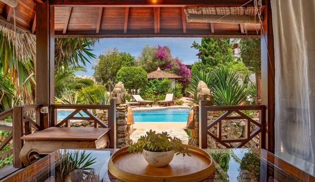 CAN GASPAR A cosy house with a pool, 10 km from Ibiza and 12 km from the beach