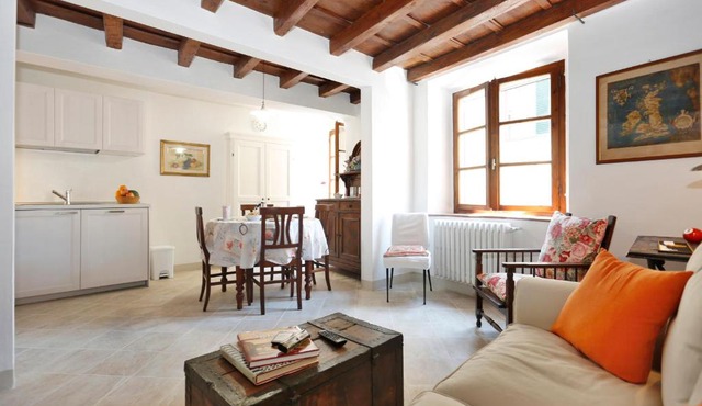 Carmine Apartment