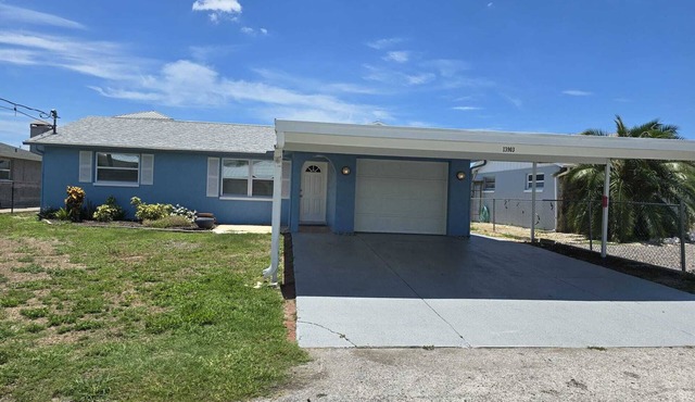 Charming 3-bedroom house in Hudson fl waterfront with WiFi and AC