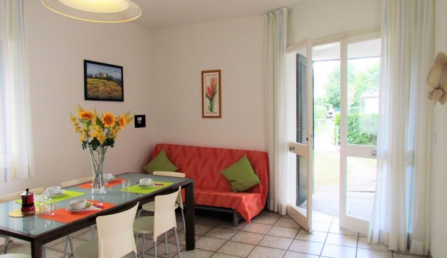 Comfortable villa with fenced garden