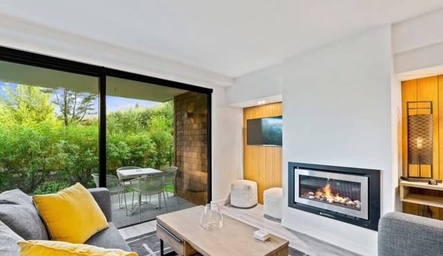 Cozy Coronet Peak Apartment at La Residence du Parc