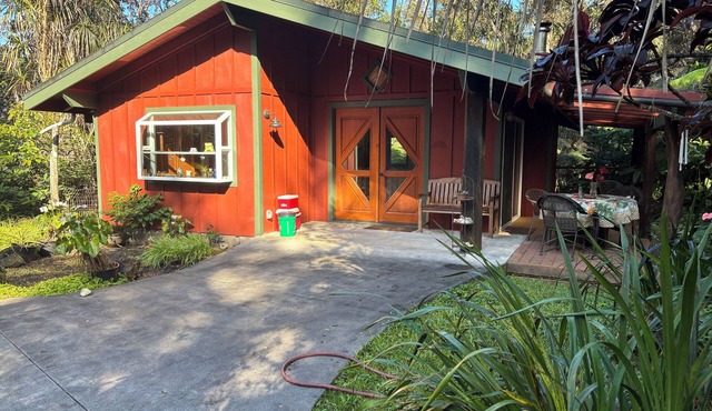 Craftsman Cottage on 6 forested acres