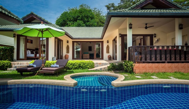 Deluxe 3 bed room pool villa in beach resort Idyllic Samui