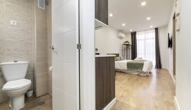 Deluxe III - Ferga Suites