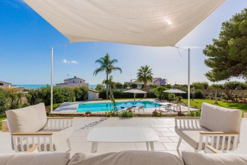 Dione Villa al Mare