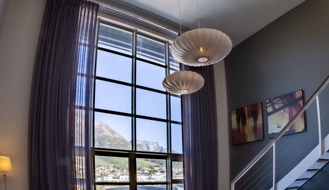 DoubleTree by Hilton Cape Town - Upper Eastside