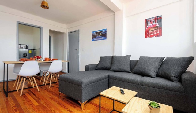 Edificio Aurora: Views & Vintage Charm