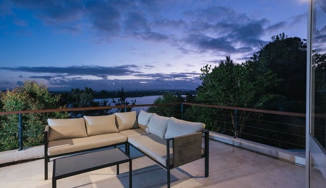 Experience Greenhithe's Sunset from Your Cozy Home
