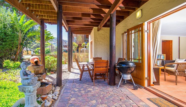 Experience Nature at Brenton on Sea with breakers dolphins and whales