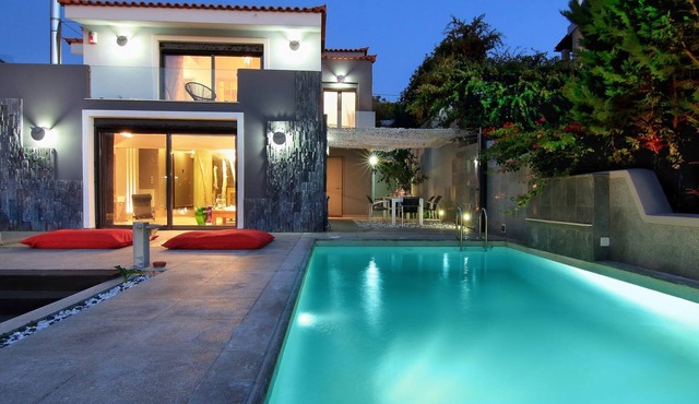 Exquisite Legerna Villa | Villa Marella | 6 Bedrooms | Private Pool