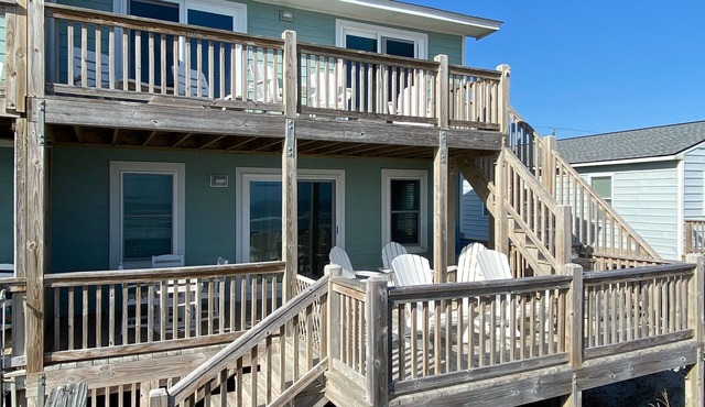 Fantastic Oceanfront 4bd/2ba. 3 nt min Spring/Fall, up to 15% off for 7 days!