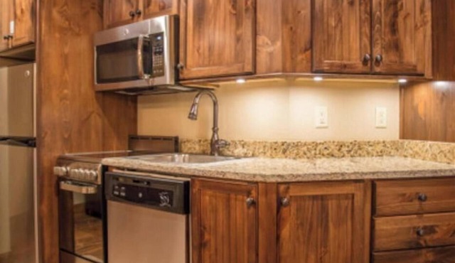 FOUR BEDROOM VILLA-WESTGATE SMOKY MOUNTAIN RESORT AND WATERPARK
