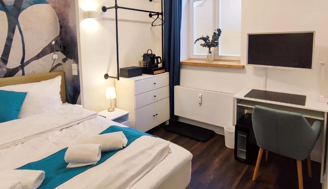 HOMELY STAY Studio 1 - Small and cozy Self-Check-In Room in Munich