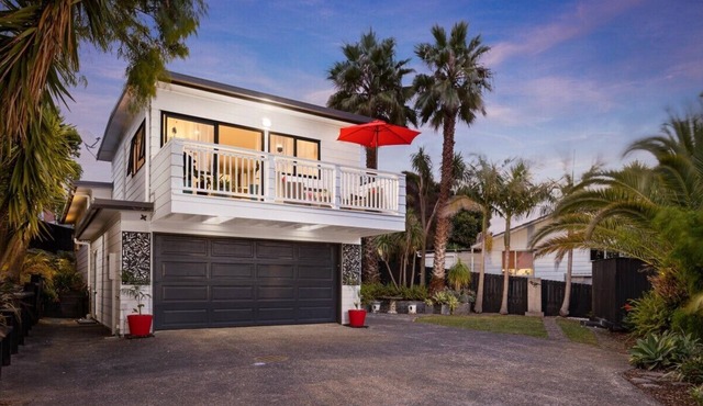 House with view and great location on North Shore