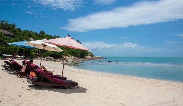 Idyllic Samui Beach Villa Resort