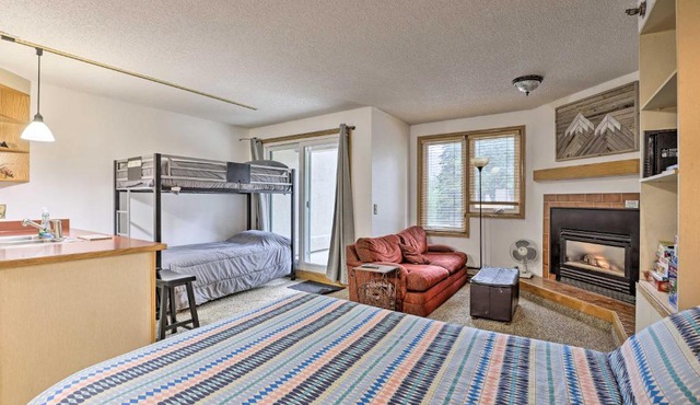 Iron Horse Studio w/Resort Amenities; Walk to WP!