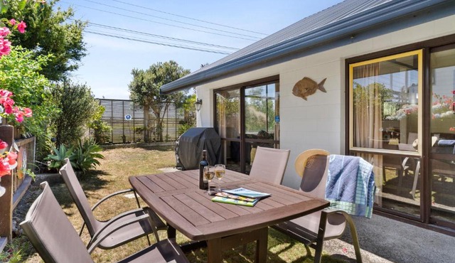 Joy Aroha - Papamoa Holiday Home