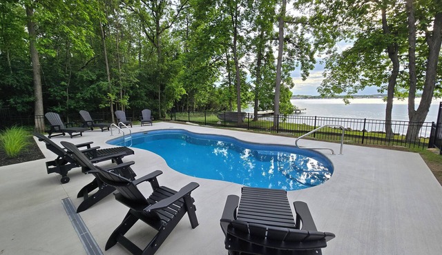 Lakeside Home, New Pool, Carriage House, level & private, 6 BR, 120' frontage!