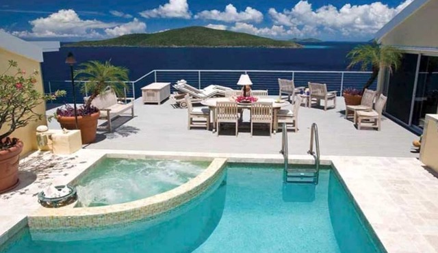 Luxurious Oceanfront Villa situated on 1 private acre with Dramatic Ocean Views