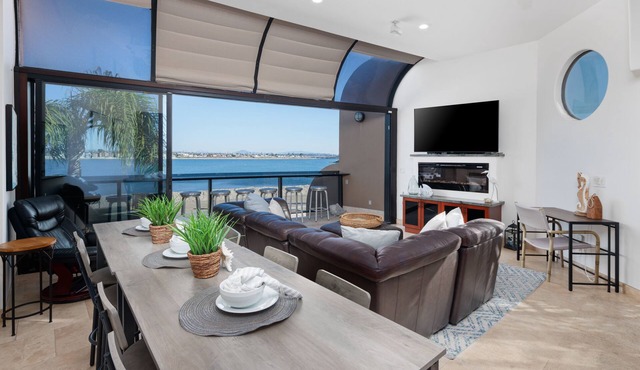 Luxurious Waterfront | AC | Garage Parking | Walk to All